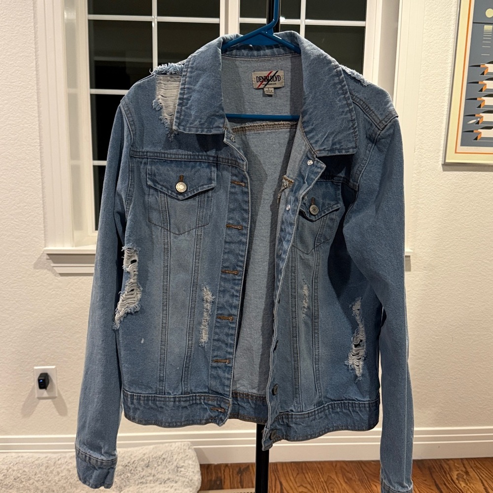 Denim Blvd